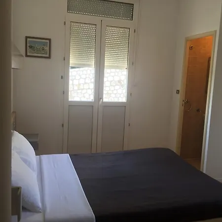Le Chaudron Hotell